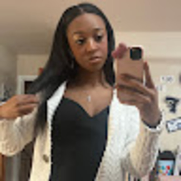 Meet your Posher, Jayana - Picture 1 of 1